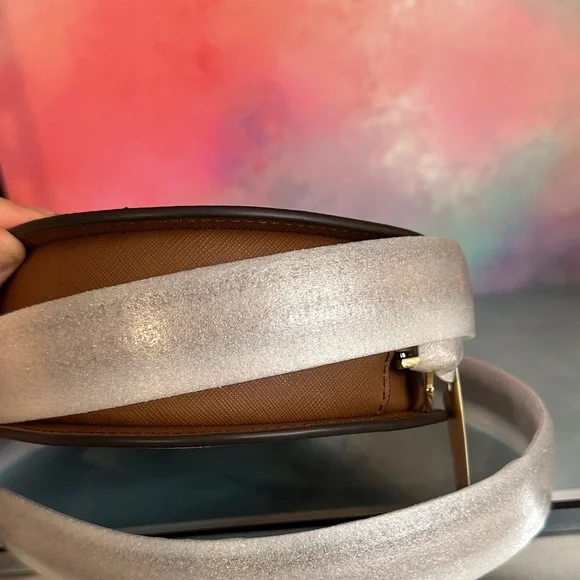 Michael Kors Brown Logo Crossbody Bag Jet Set Travel - Picture 12 of 16